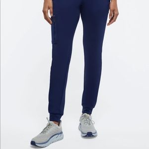 NWT Jaanuu 10 pocket jogger in navy